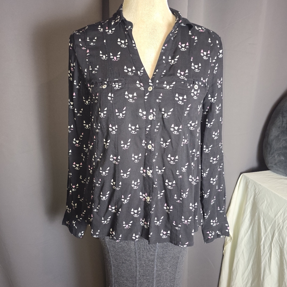 Maeve Anthropologie Cat Print Blouse Button Front Rayon Black Women’s Size 2